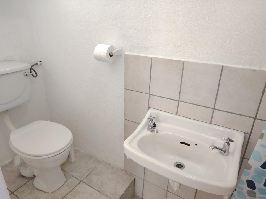 To Let 1 Bedroom Property for Rent in Parow Western Cape